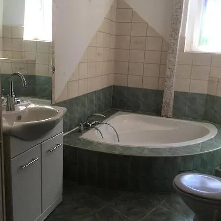Apartment Mit Etagenbett